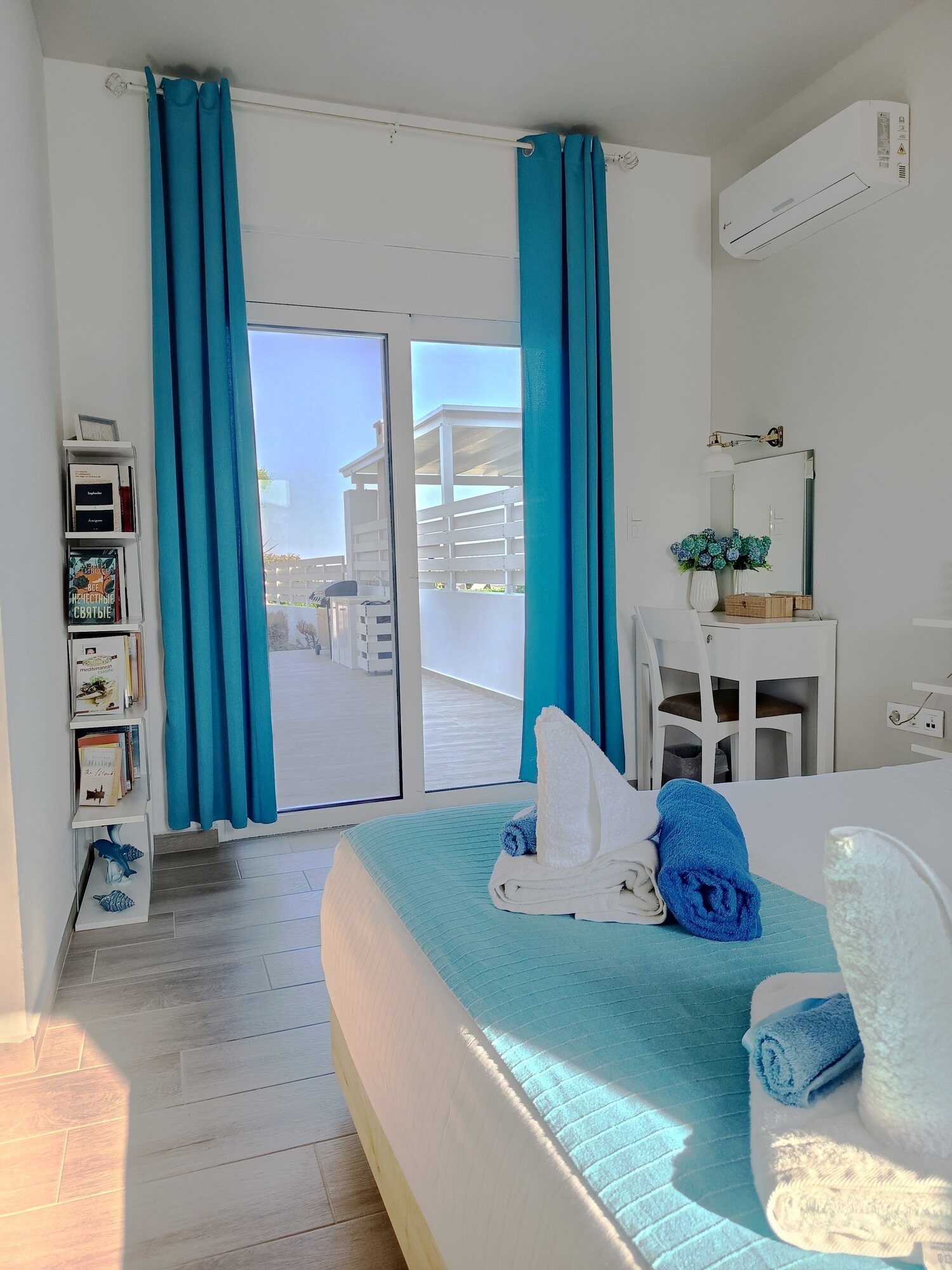 Room A (5)